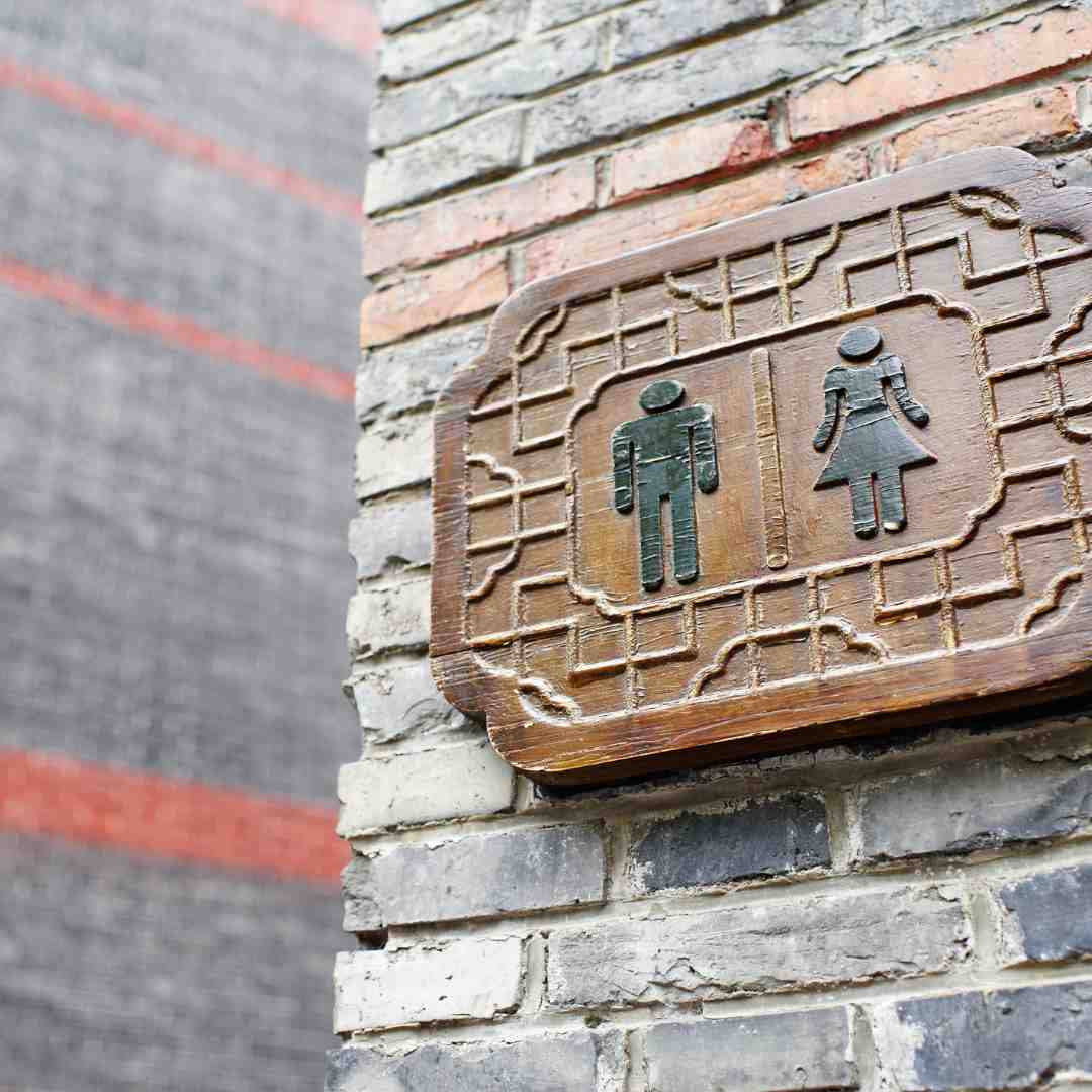 toilets in China